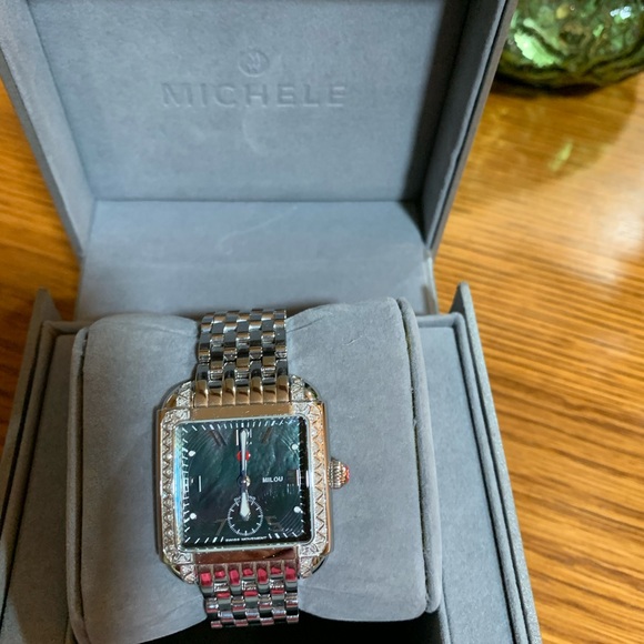 Great watch, ready for something new! See description in above photos. - Picture 10 of 10